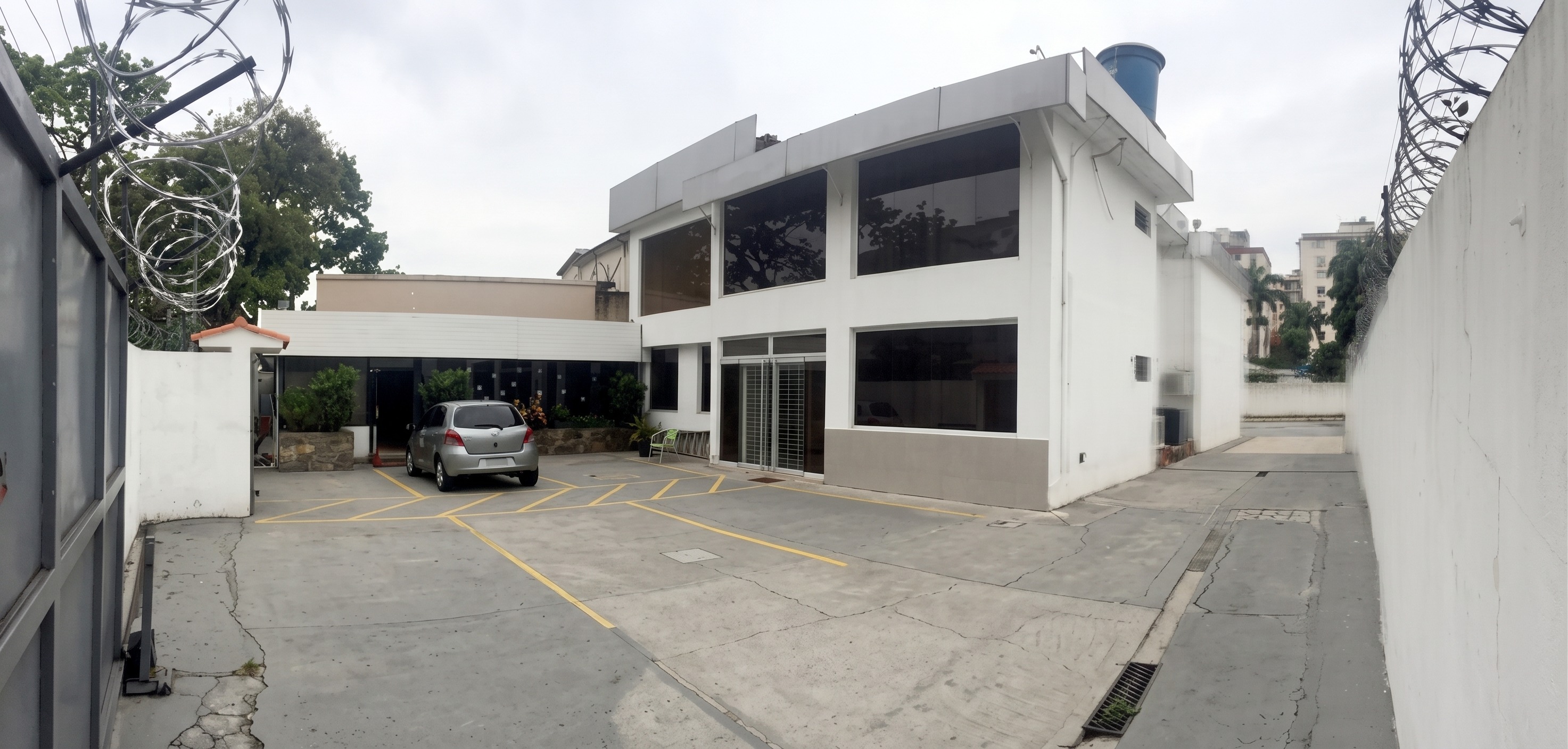Centro Corporativo Global IT Solutions, Valencia, Estado Carabobo